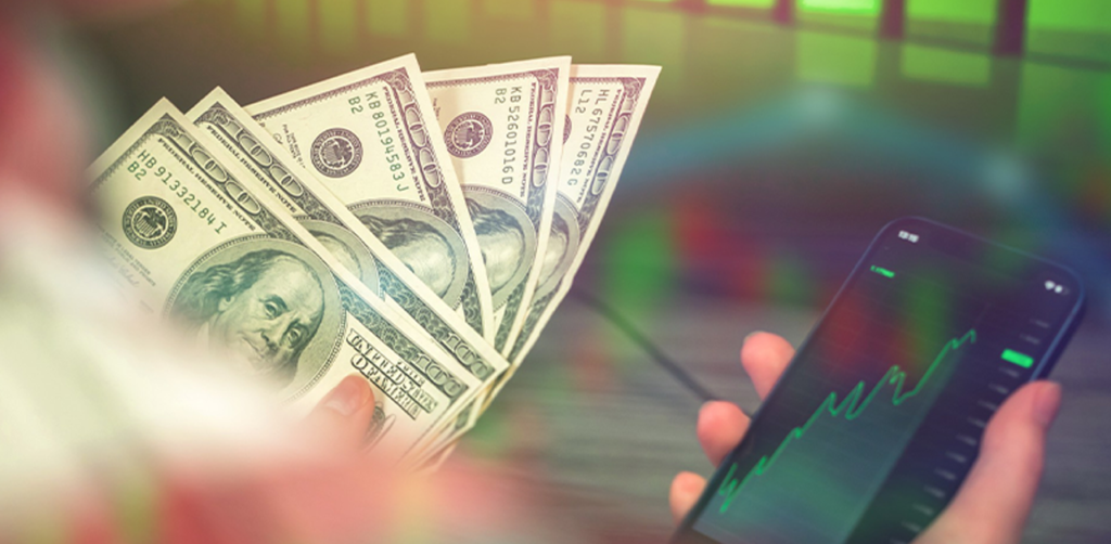 USD/INR Forecast: Rupee Weakens Amid Weak FII Inflows